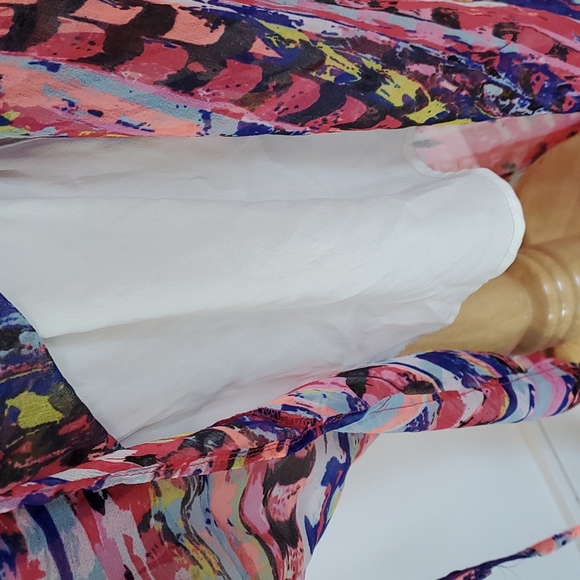 Roxy Skirt - Size Medium - Picture 5 of 11